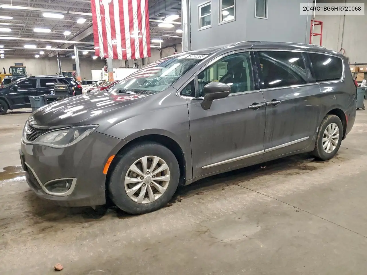 2C4RC1BG5HR720068 2017 Chrysler Pacifica Touring L