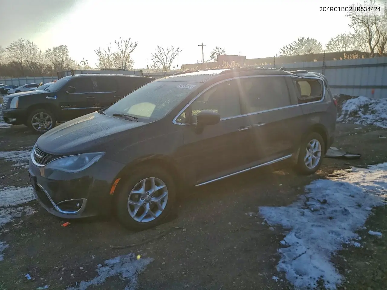 2C4RC1BG2HR534424 2017 Chrysler Pacifica Touring L