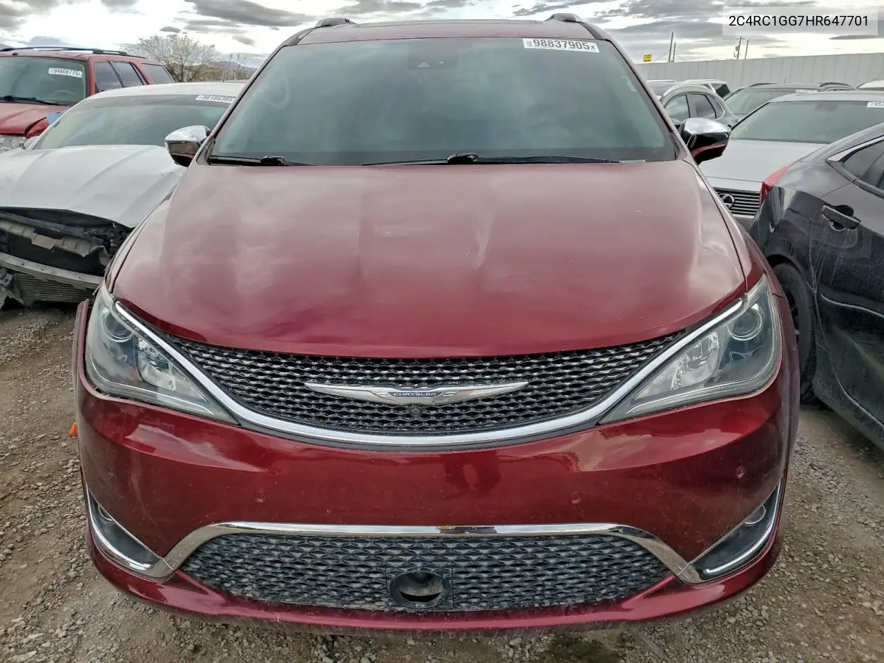 2C4RC1GG7HR647701 2017 Chrysler Pacifica Limited