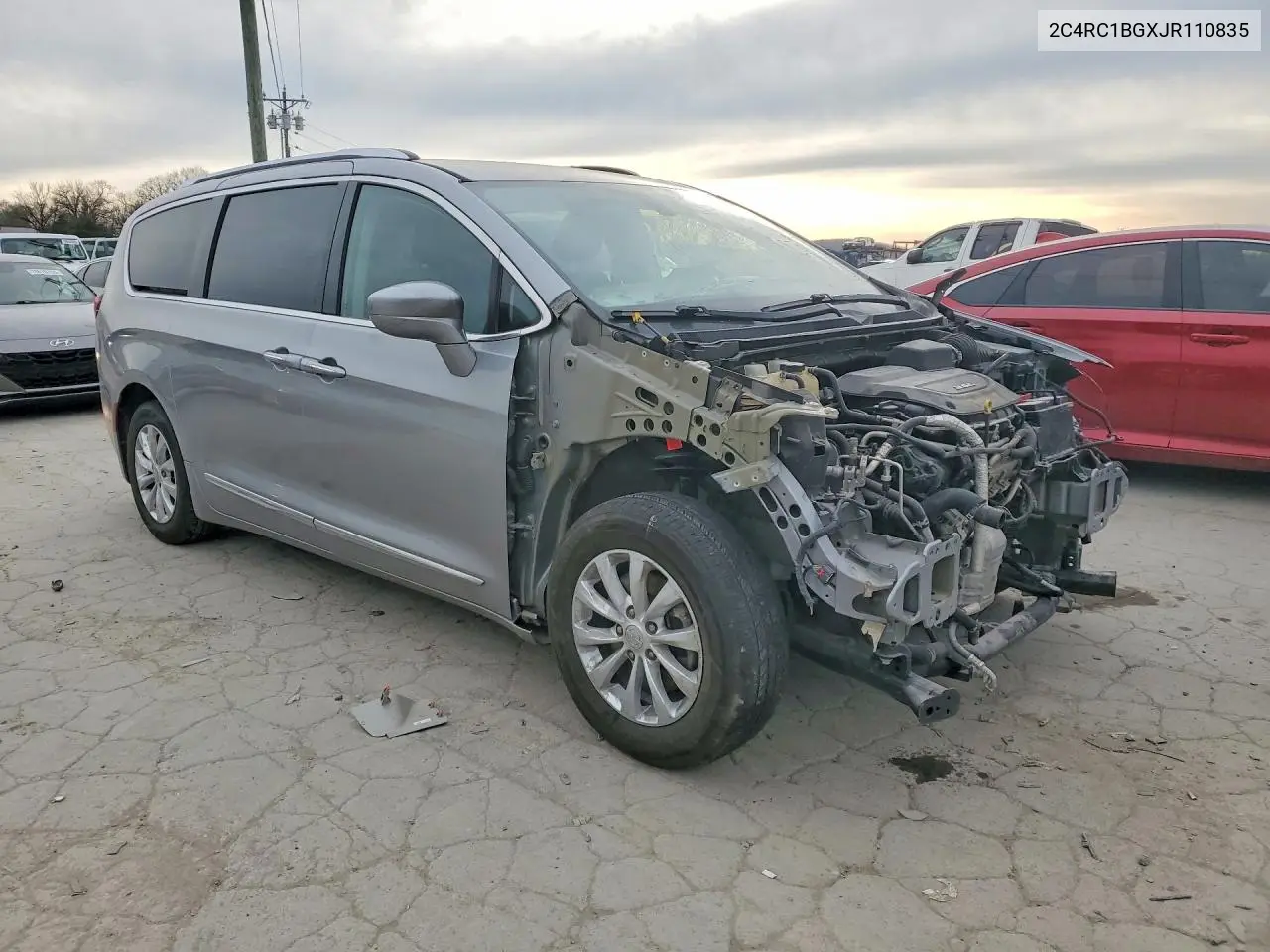 2C4RC1BGXJR110835 2018 Chrysler Pacifica Touring L