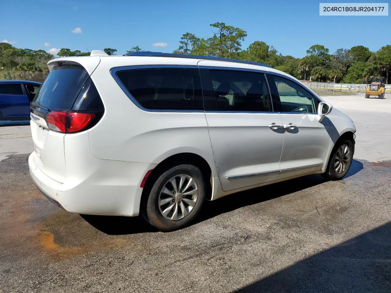 2C4RC1BG8JR204177 2018 Chrysler Pacifica Touring L