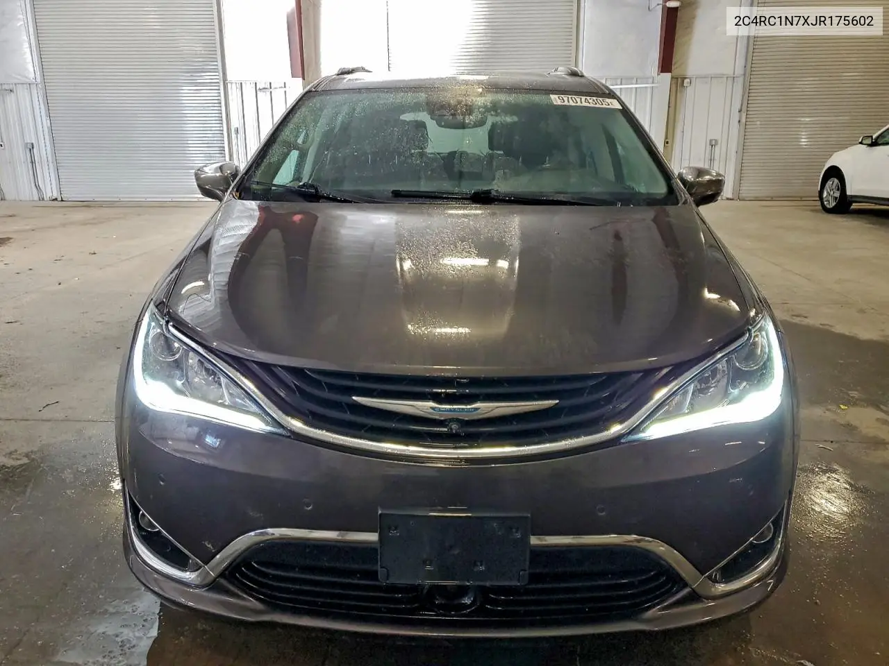 2C4RC1N7XJR175602 2018 Chrysler Pacifica Hybrid Limited