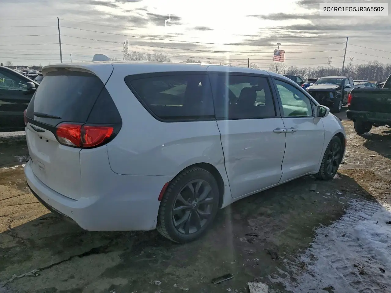 2C4RC1FG5JR365502 2018 Chrysler Pacifica Touring Plus