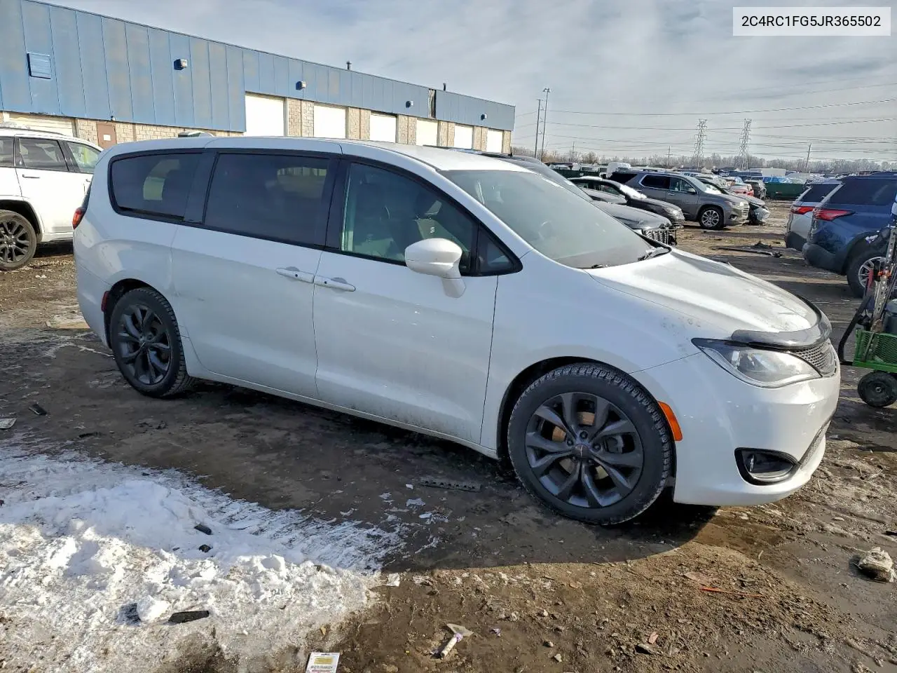2C4RC1FG5JR365502 2018 Chrysler Pacifica Touring Plus