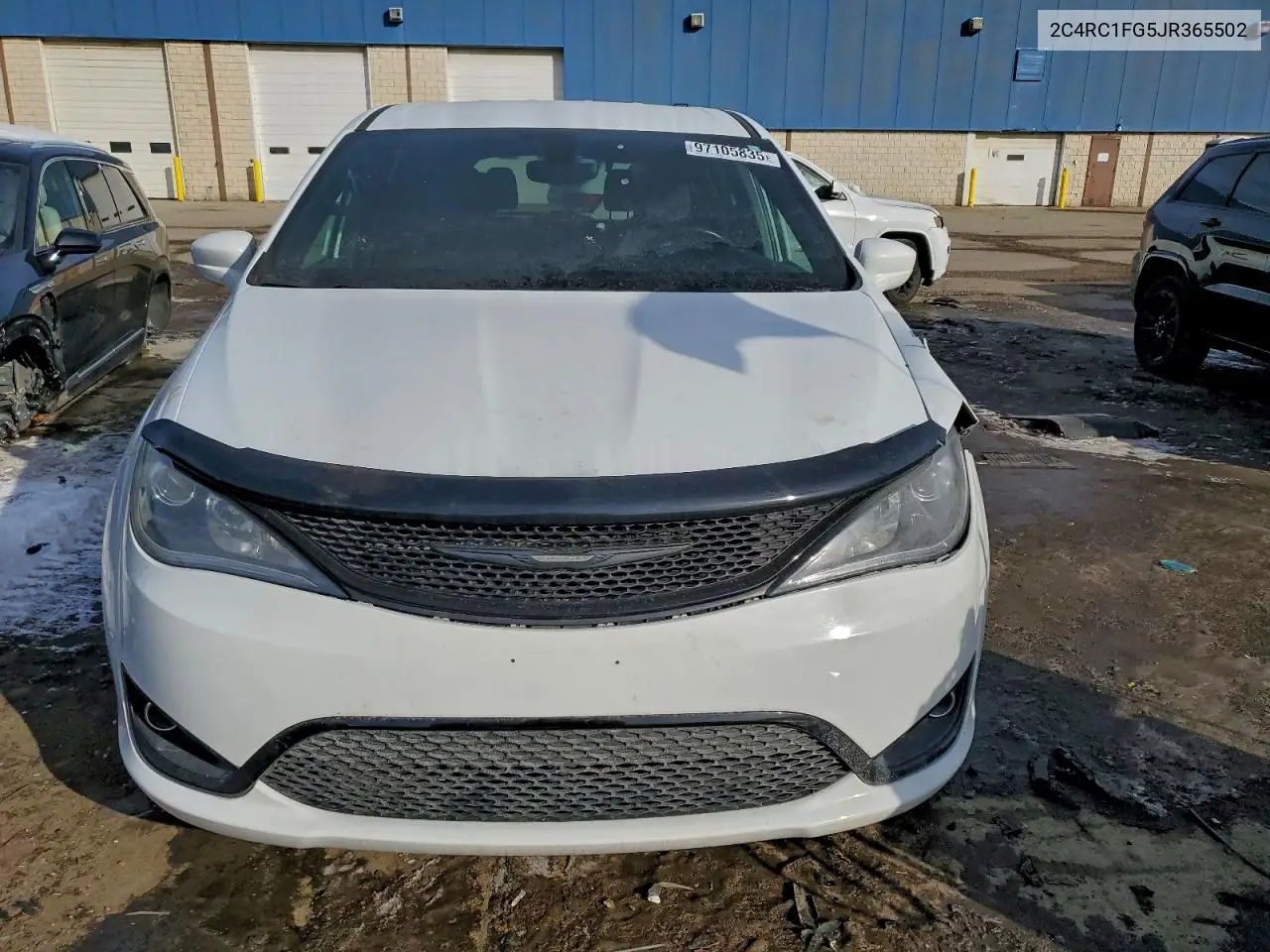 2C4RC1FG5JR365502 2018 Chrysler Pacifica Touring Plus