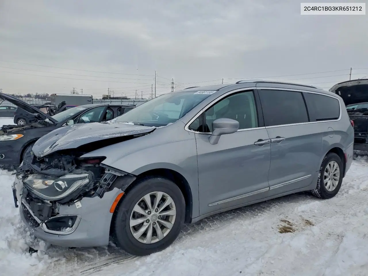 2C4RC1BG3KR651212 2019 Chrysler Pacifica Touring L