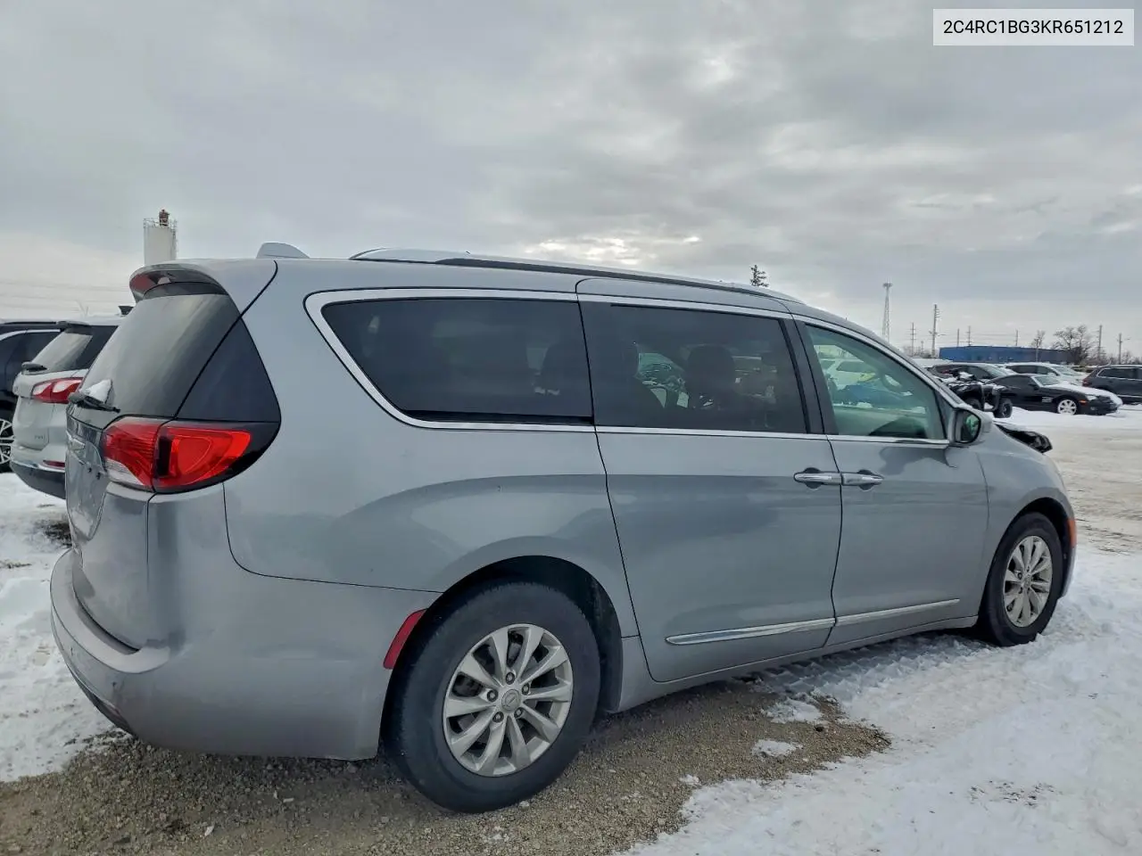 2C4RC1BG3KR651212 2019 Chrysler Pacifica Touring L