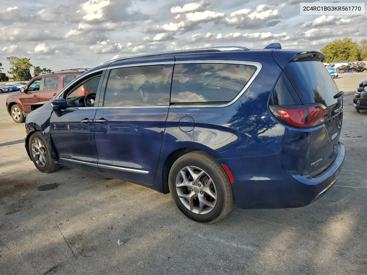 2C4RC1BG3KR561770 2019 Chrysler Pacifica Touring L