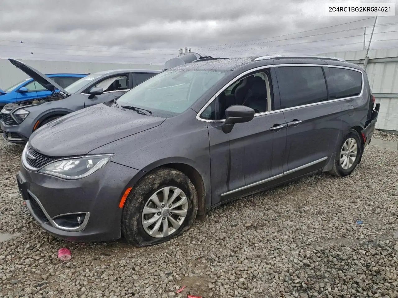 2C4RC1BG2KR584621 2019 Chrysler Pacifica Touring L