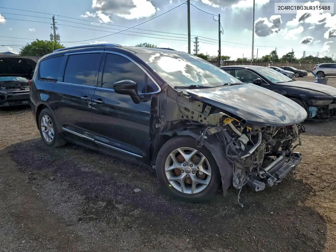 2C4RC1BG3LR115488 2020 Chrysler Pacifica Touring L