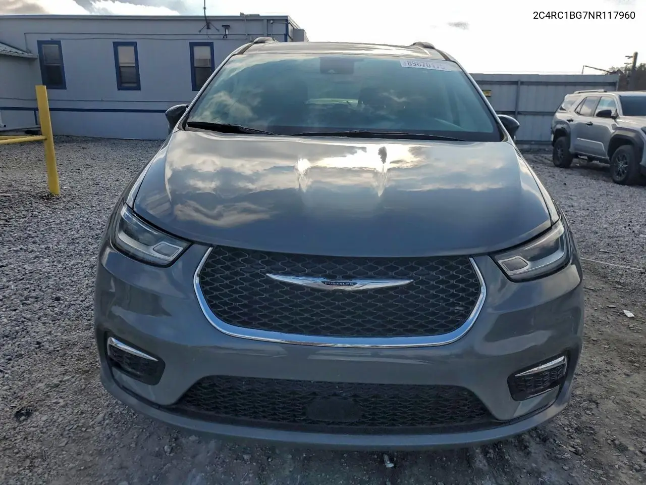 2C4RC1BG7NR117960 2022 Chrysler Pacifica Touring L