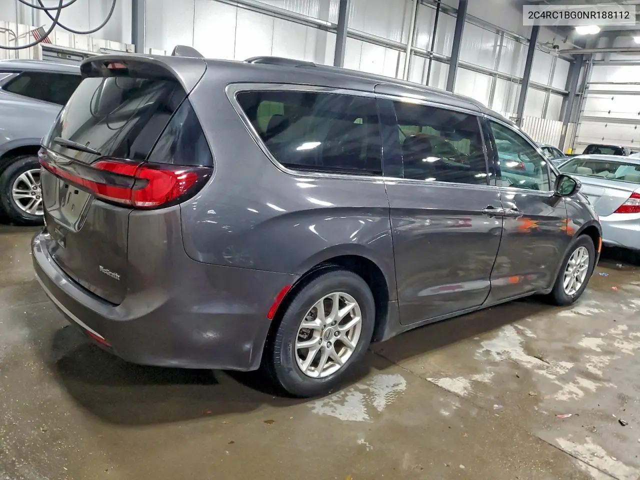 2C4RC1BG0NR188112 2022 Chrysler Pacifica Touring L