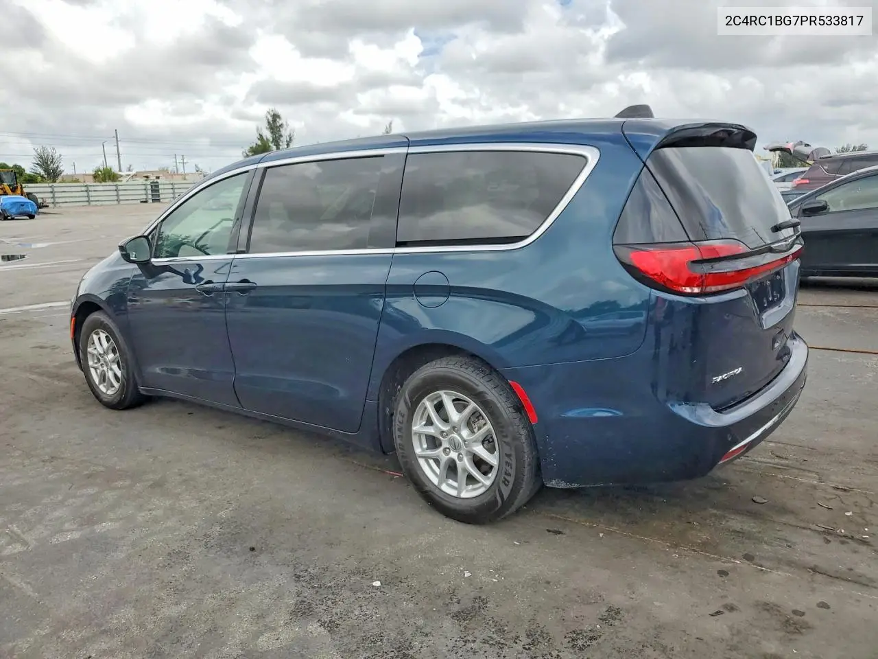 2C4RC1BG7PR533817 2023 Chrysler Pacifica Touring L