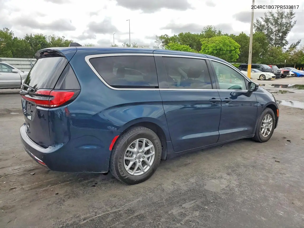 2C4RC1BG7PR533817 2023 Chrysler Pacifica Touring L