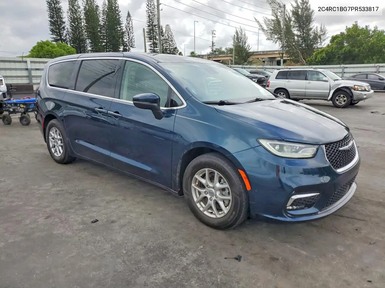 2C4RC1BG7PR533817 2023 Chrysler Pacifica Touring L