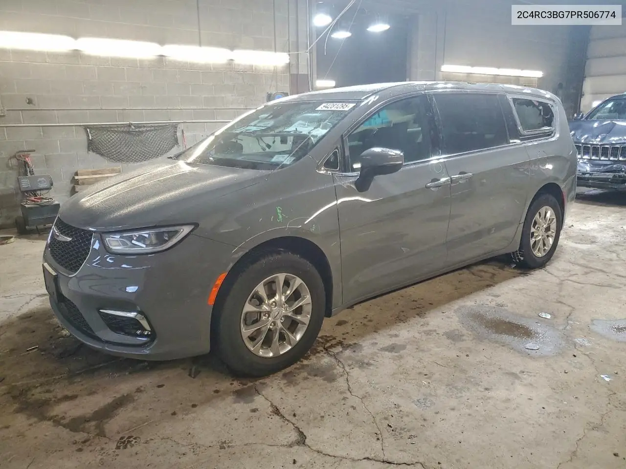 2C4RC3BG7PR506774 2023 Chrysler Pacifica Touring L