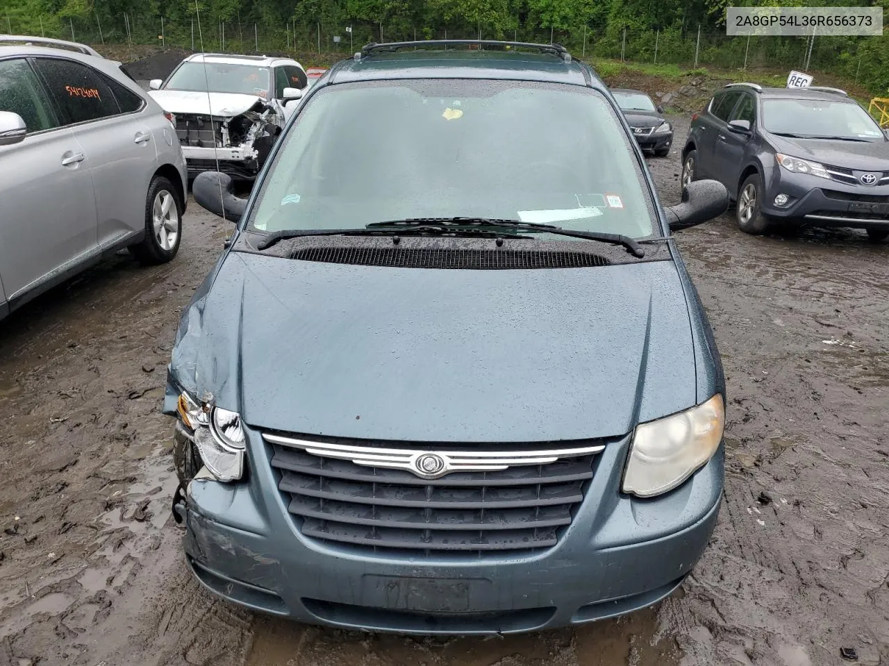 2A8GP54L36R656373 2006 Chrysler Town & Country Touring