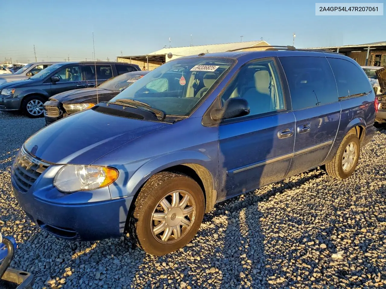 2A4GP54L47R207061 2007 Chrysler Town & Country Touring