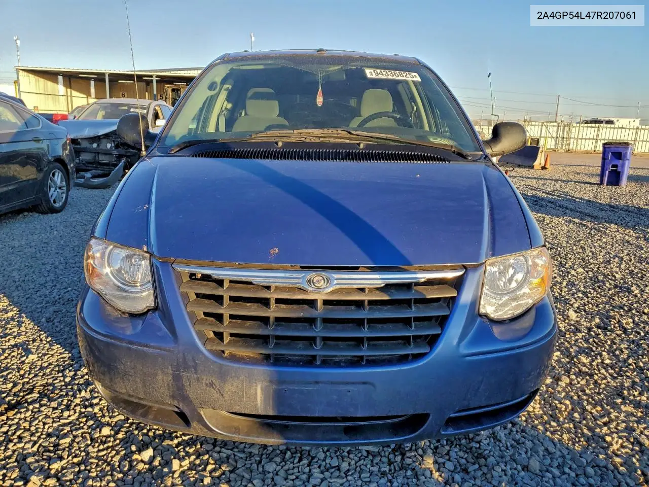 2A4GP54L47R207061 2007 Chrysler Town & Country Touring