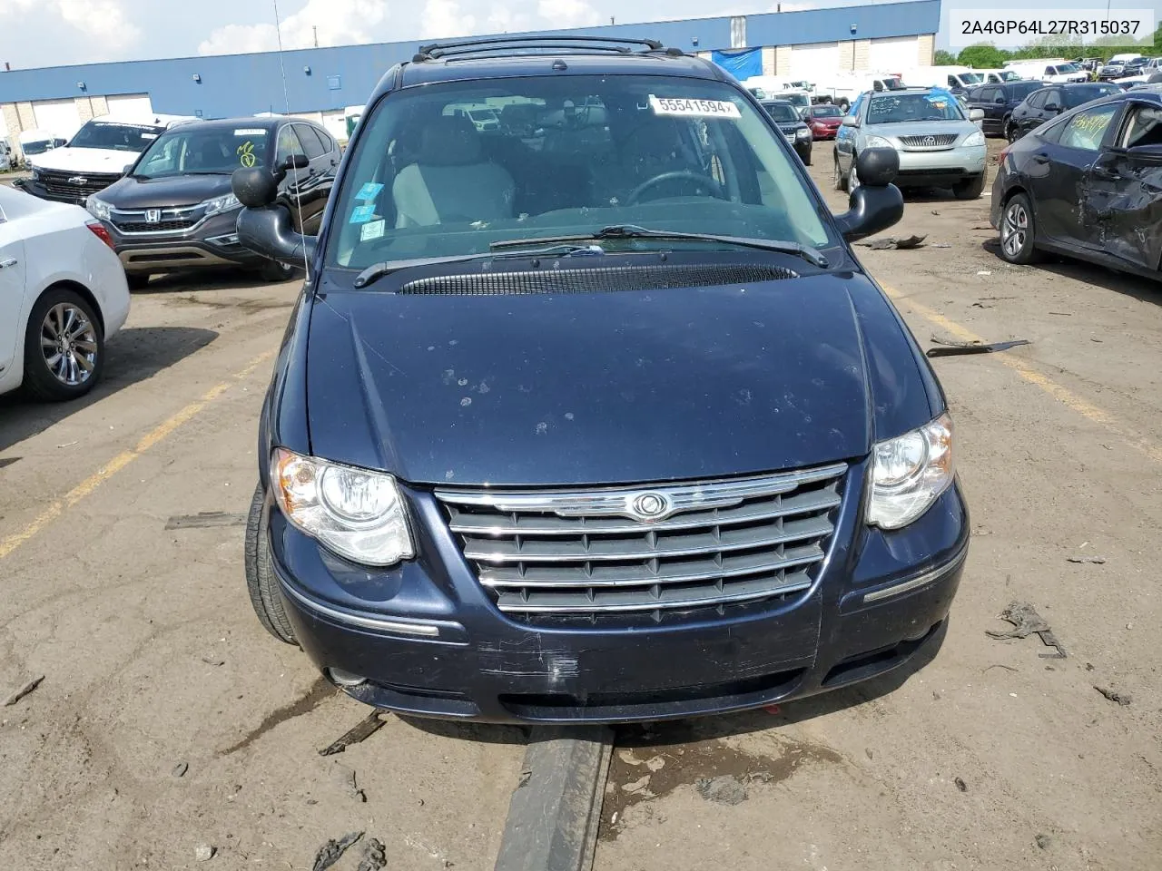 2A4GP64L27R315037 2007 Chrysler Town & Country Limited