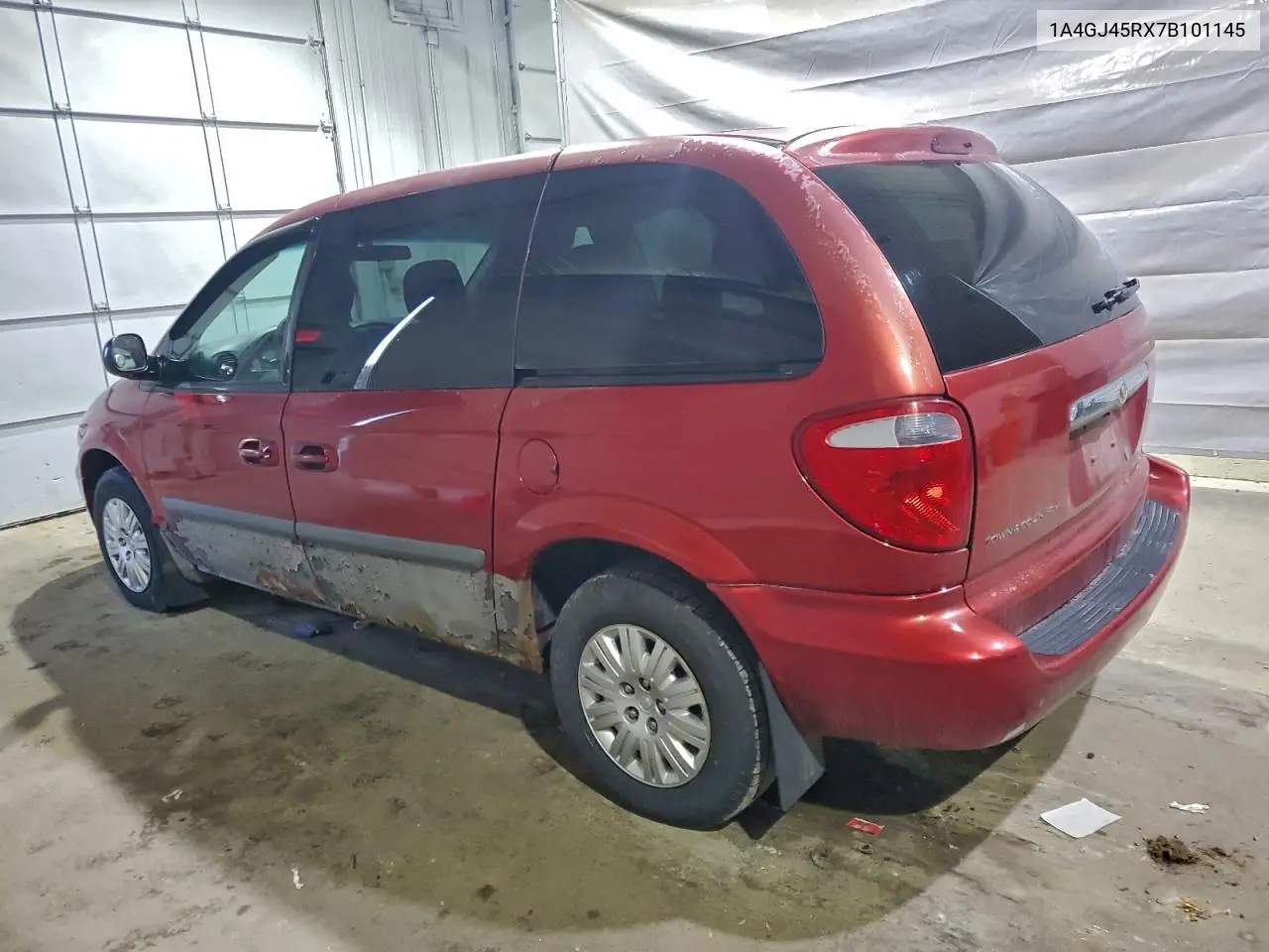 1A4GJ45RX7B101145 2007 Chrysler Town & Country Lx