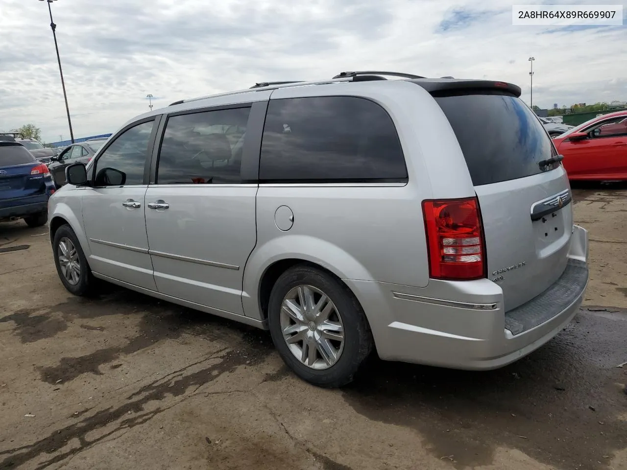 2A8HR64X89R669907 2009 Chrysler Town & Country Limited