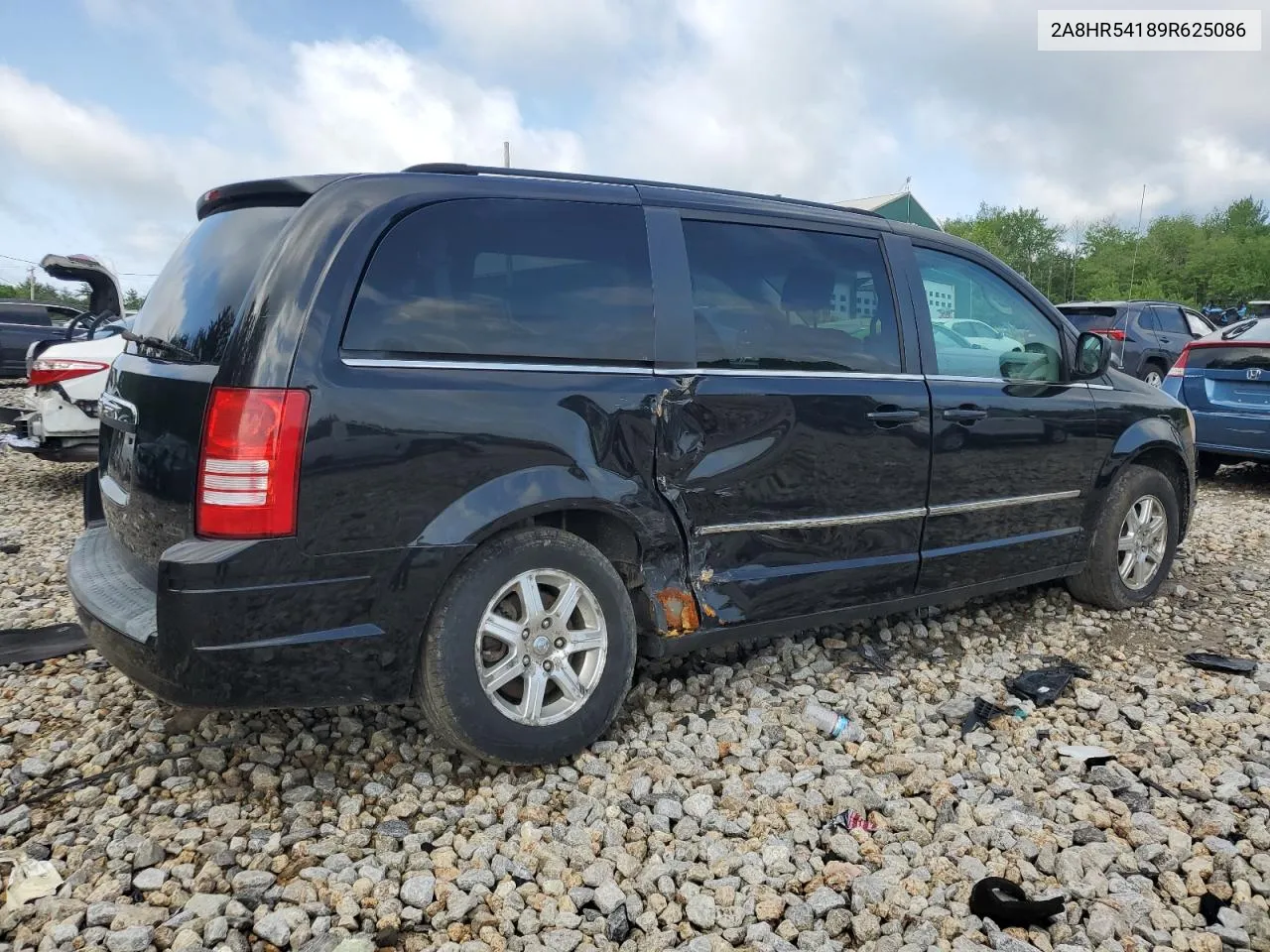 2009 Chrysler Town & Country Touring VIN: 2A8HR54189R625086 Lot: 55935054