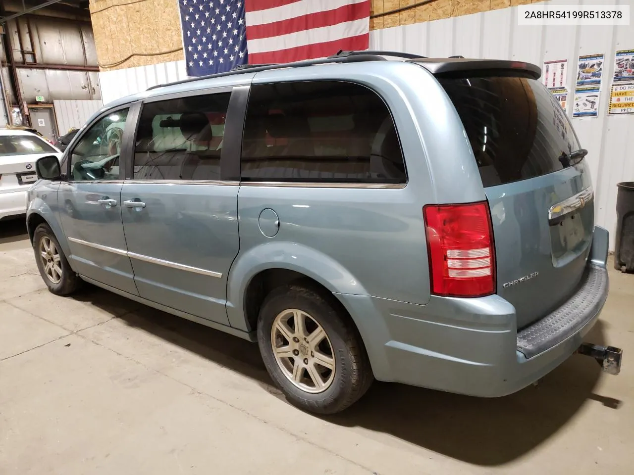 2A8HR54199R513378 2009 Chrysler Town & Country Touring