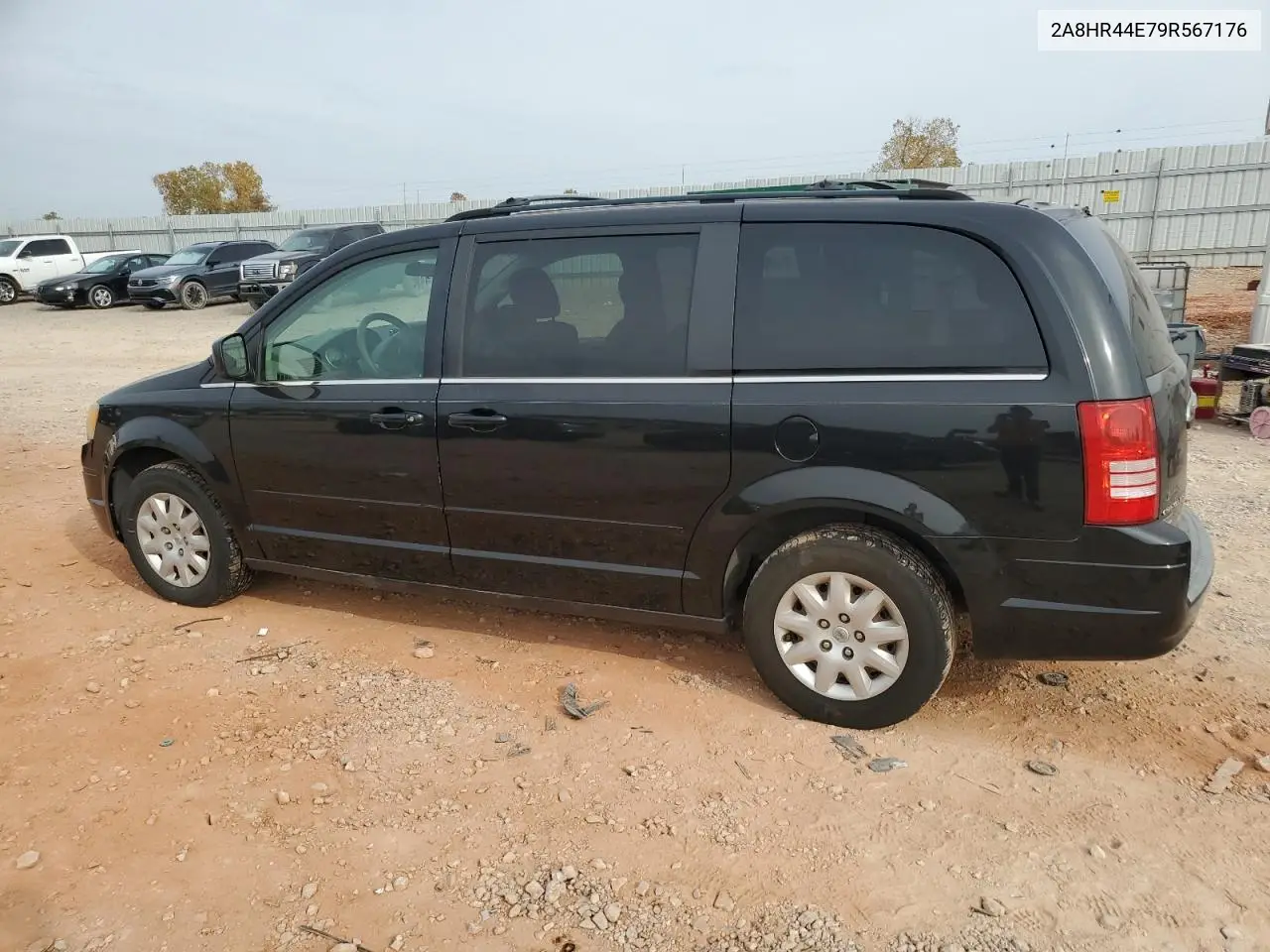 2A8HR44E79R567176 2009 Chrysler Town & Country Lx
