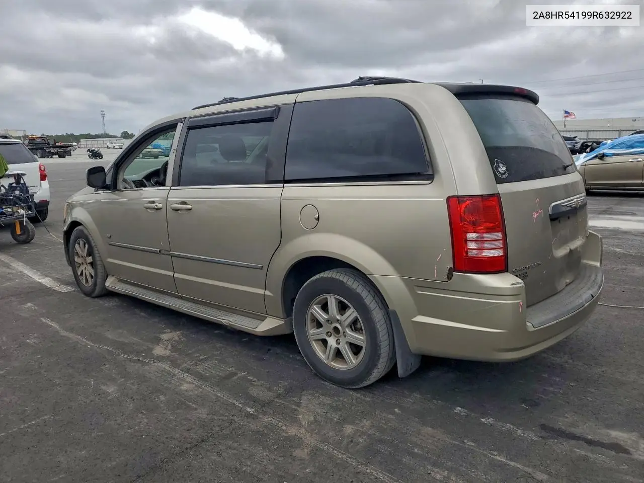 2A8HR54199R632922 2009 Chrysler Town & Country Touring