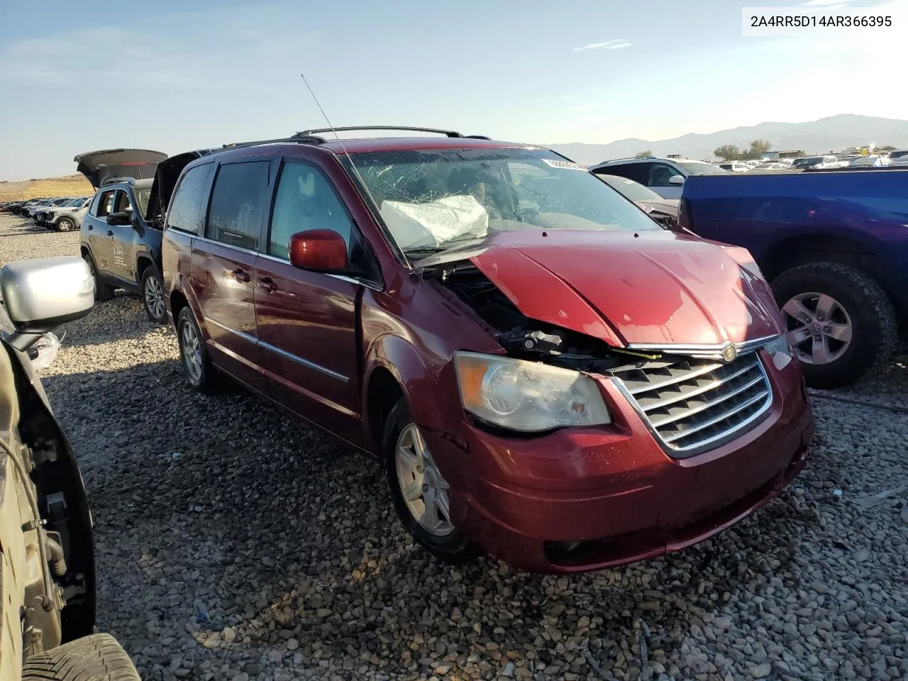 2A4RR5D14AR366395 2010 Chrysler Town & Country Touring