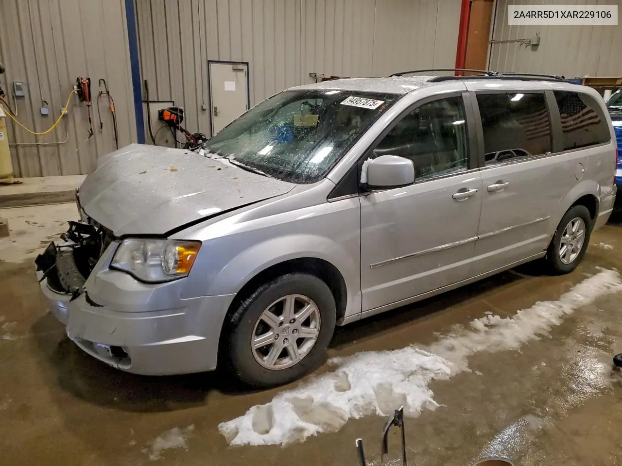 2A4RR5D1XAR229106 2010 Chrysler Town & Country Touring