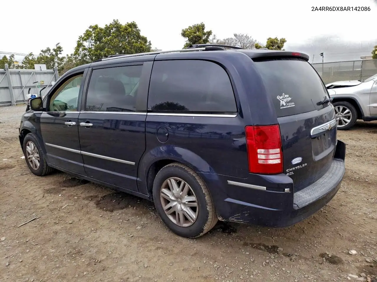 2A4RR6DX8AR142086 2010 Chrysler Town & Country Limited
