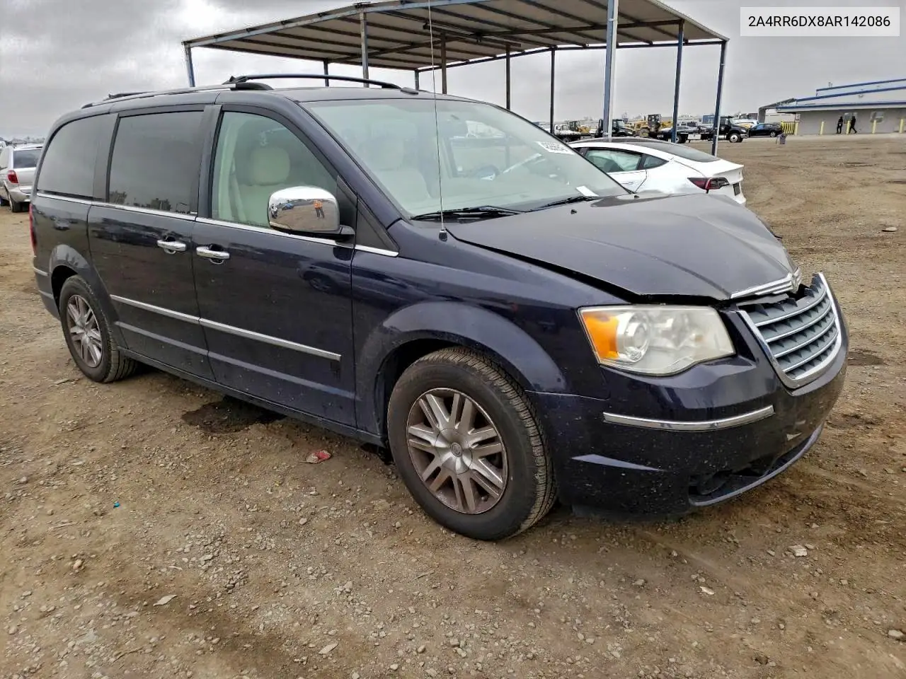 2A4RR6DX8AR142086 2010 Chrysler Town & Country Limited