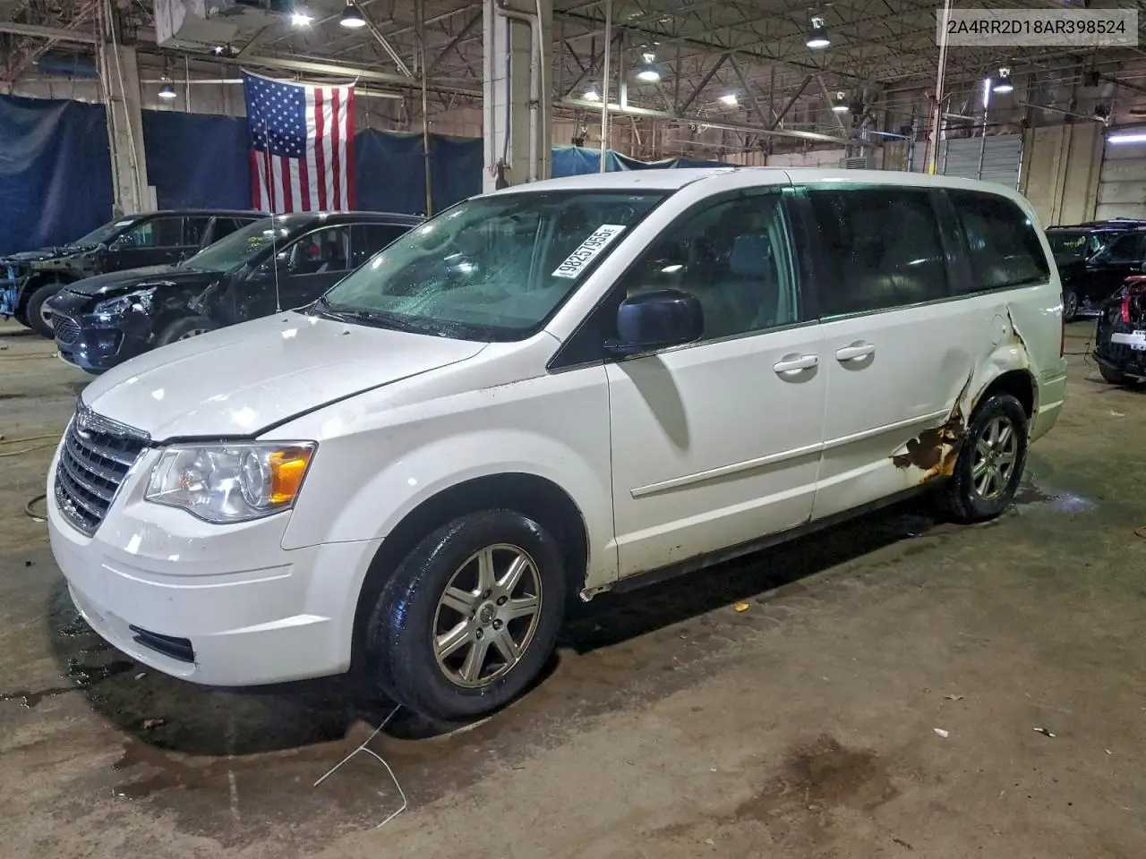 2A4RR2D18AR398524 2010 Chrysler Town & Country Lx