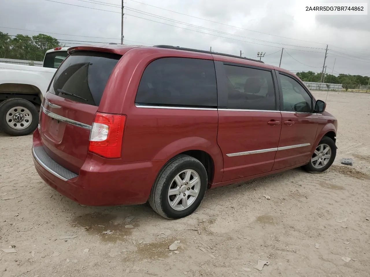 2011 Chrysler Town & Country Touring VIN: 2A4RR5DG7BR744862 Lot: 49774204