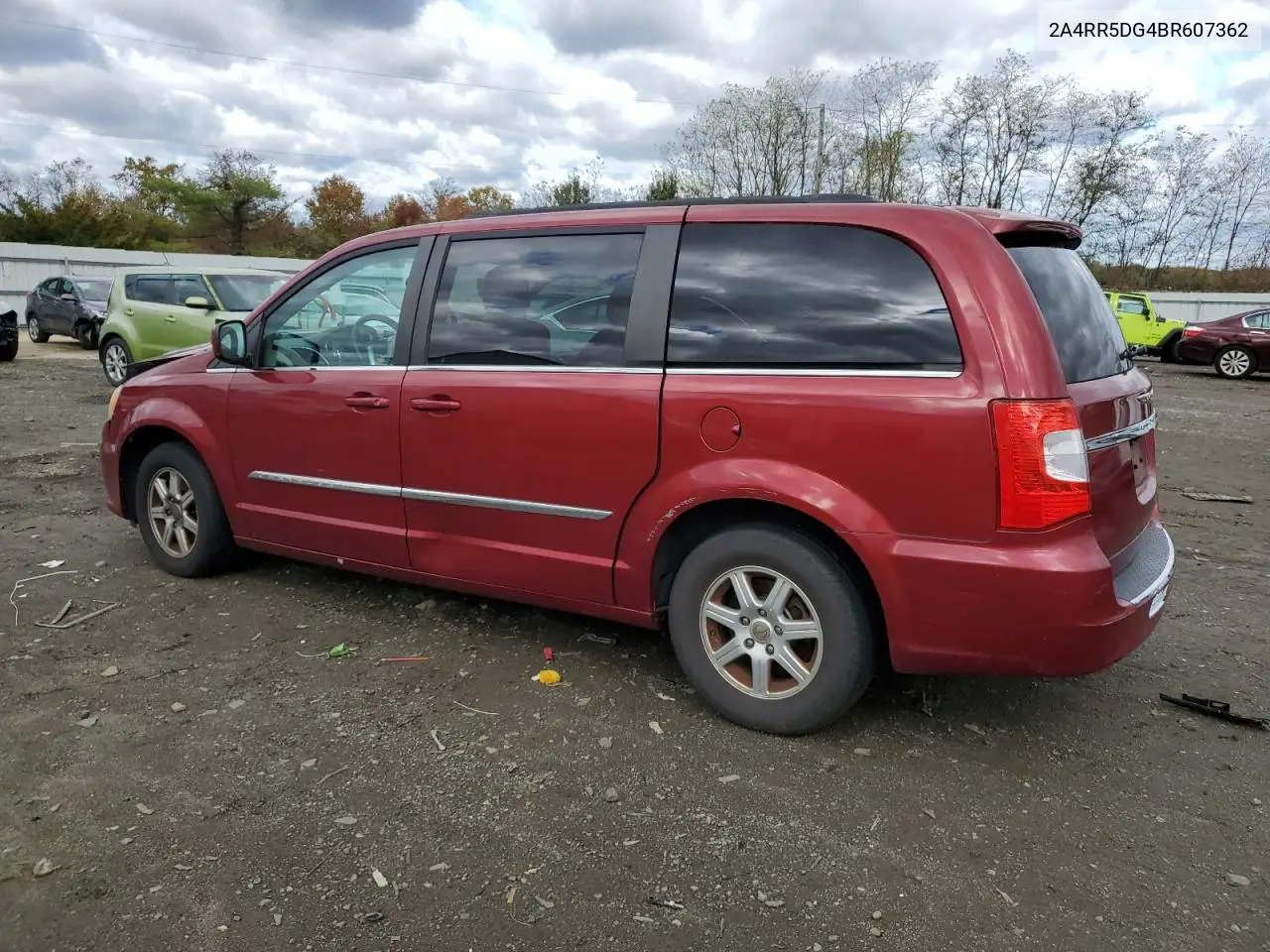 2A4RR5DG4BR607362 2011 Chrysler Town & Country Touring