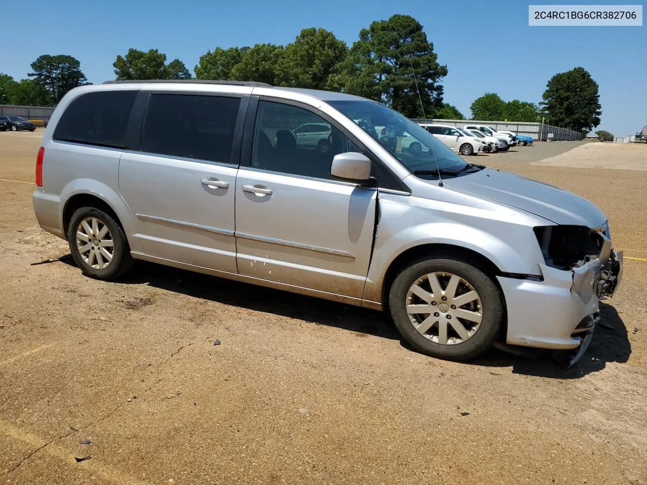 2C4RC1BG6CR382706 2012 Chrysler Town & Country Touring