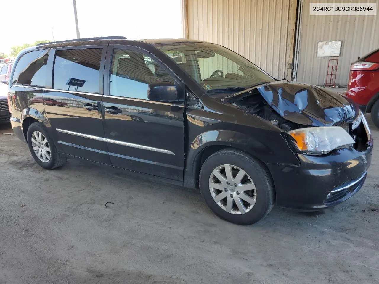 2C4RC1BG9CR386944 2012 Chrysler Town & Country Touring