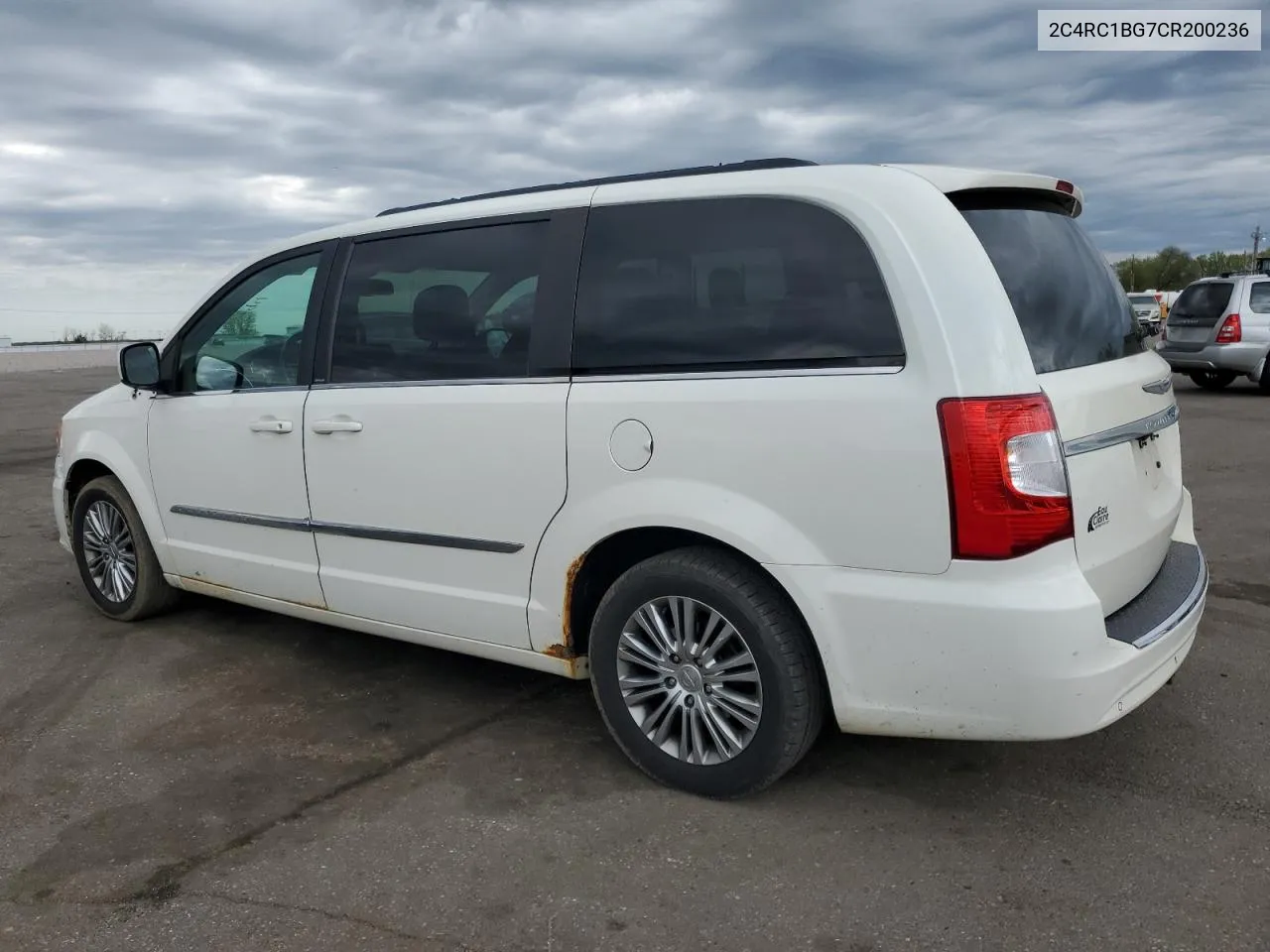 2C4RC1BG7CR200236 2012 Chrysler Town & Country Touring