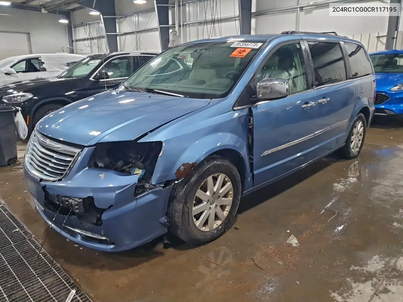 2C4RC1CG0CR117195 2012 Chrysler Town & Country Touring L