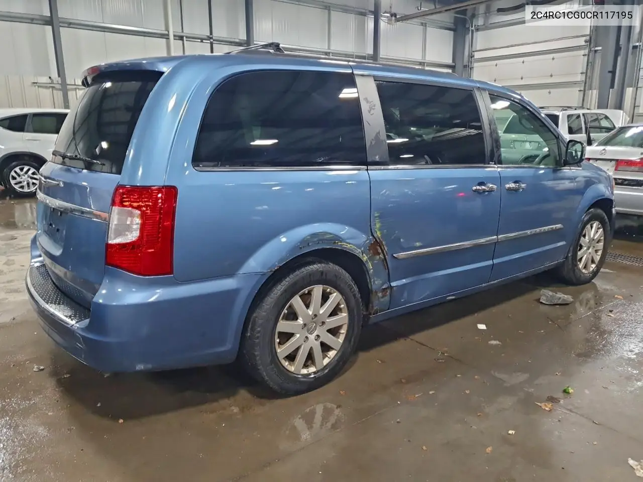 2C4RC1CG0CR117195 2012 Chrysler Town & Country Touring L