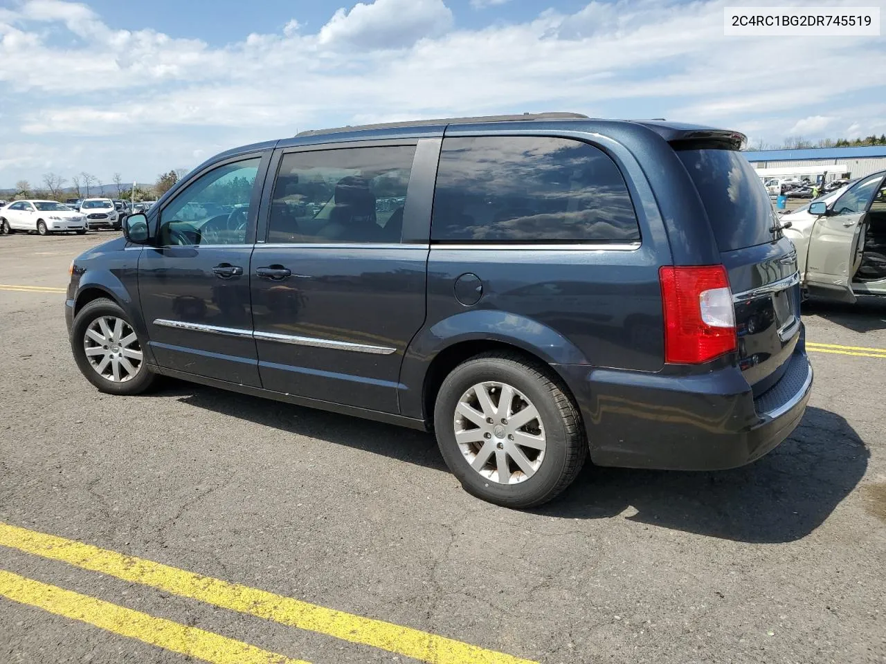 2C4RC1BG2DR745519 2013 Chrysler Town & Country Touring