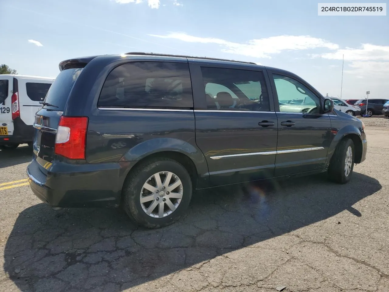 2013 Chrysler Town & Country Touring VIN: 2C4RC1BG2DR745519 Lot: 50976304