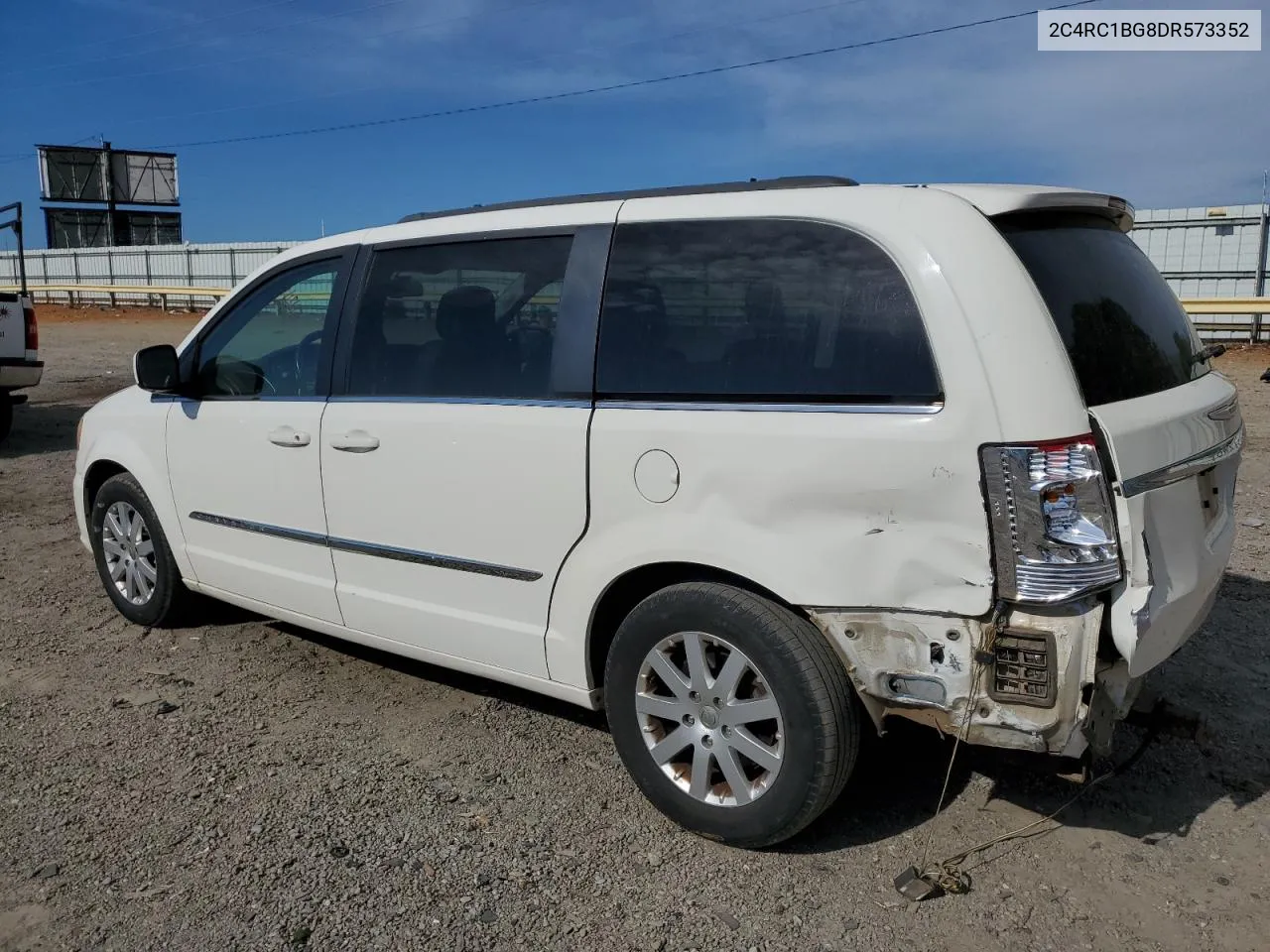 2C4RC1BG8DR573352 2013 Chrysler Town & Country Touring