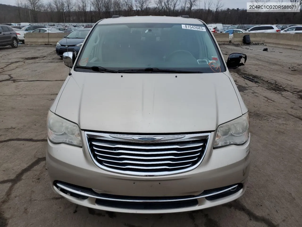 2013 Chrysler Town & Country Touring L VIN: 2C4RC1CG2DR588671 Lot: 81542683