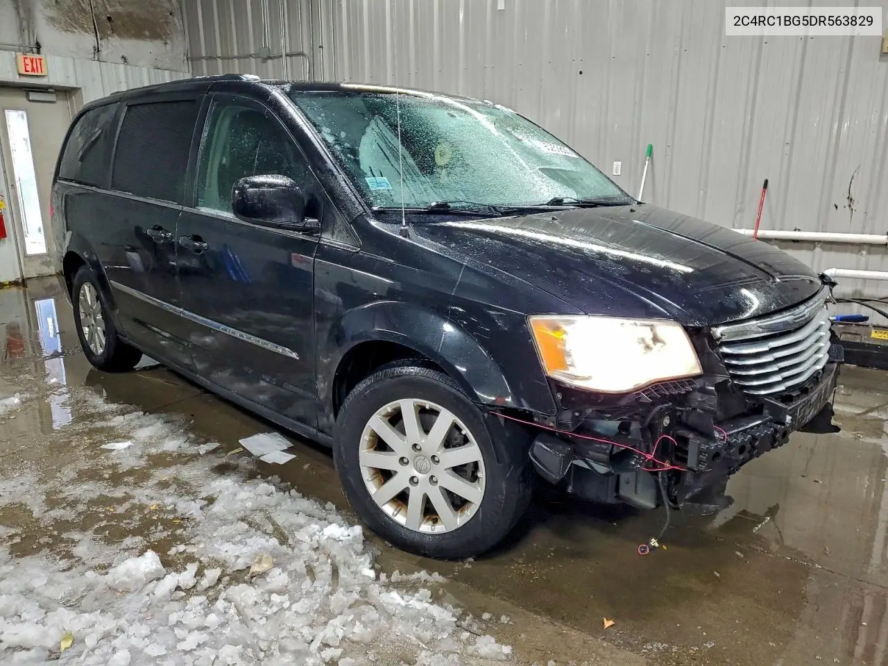 2C4RC1BG5DR563829 2013 Chrysler Town & Country Touring