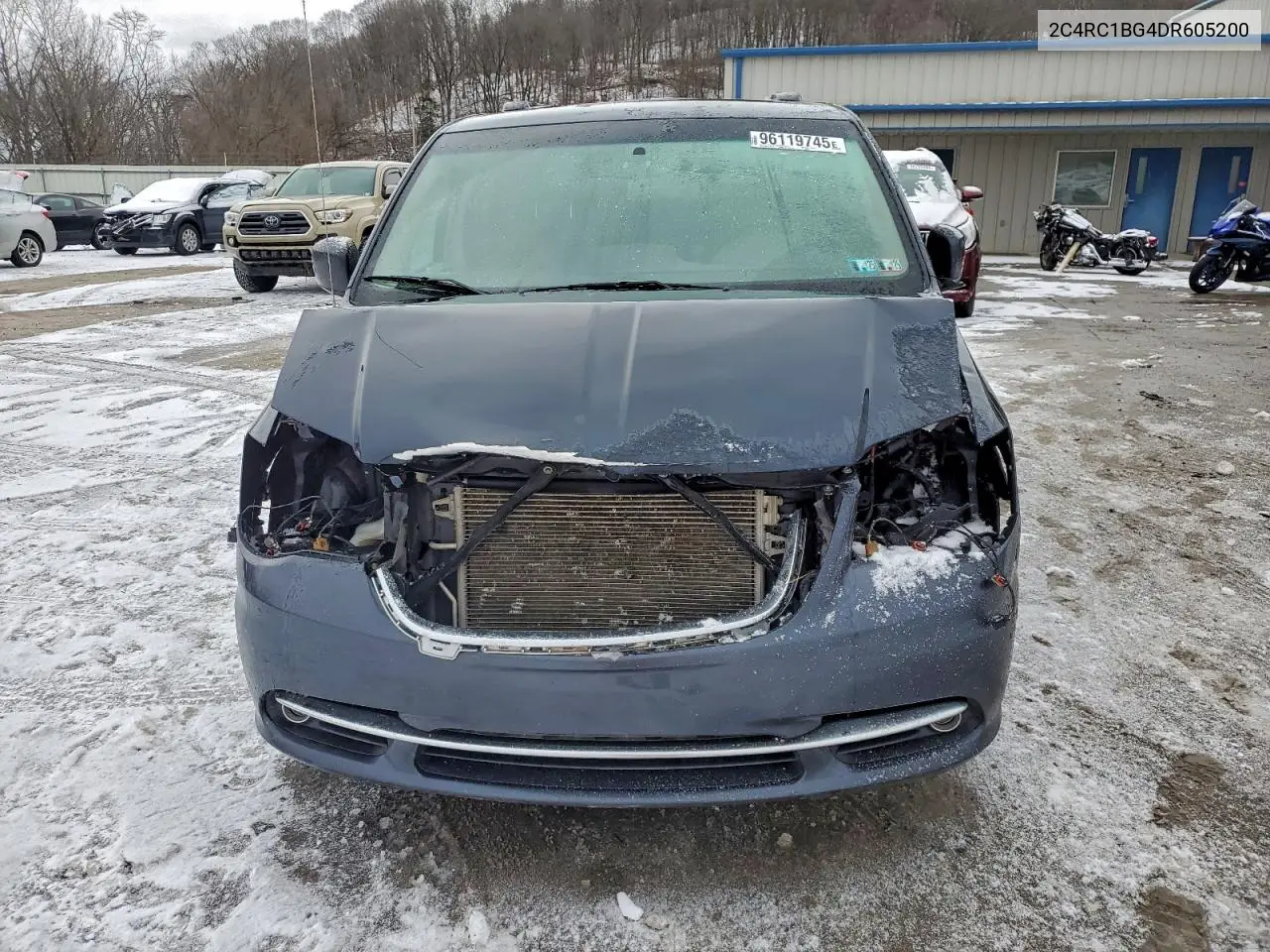 2C4RC1BG4DR605200 2013 Chrysler Town & Country Touring