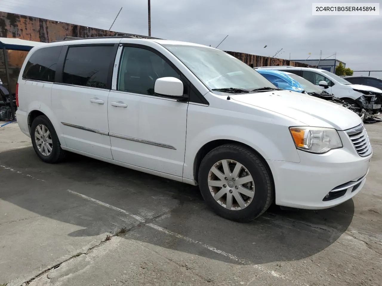 2014 Chrysler Town & Country Touring VIN: 2C4RC1BG5ER445894 Lot: 56653084