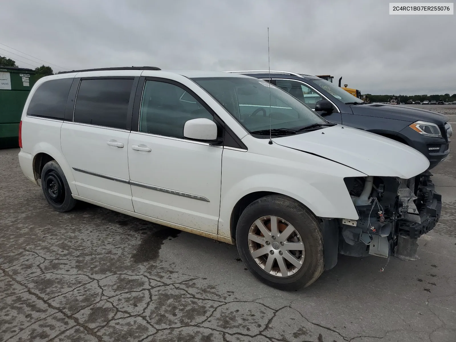 2014 Chrysler Town & Country Touring VIN: 2C4RC1BG7ER255076 Lot: 65248214